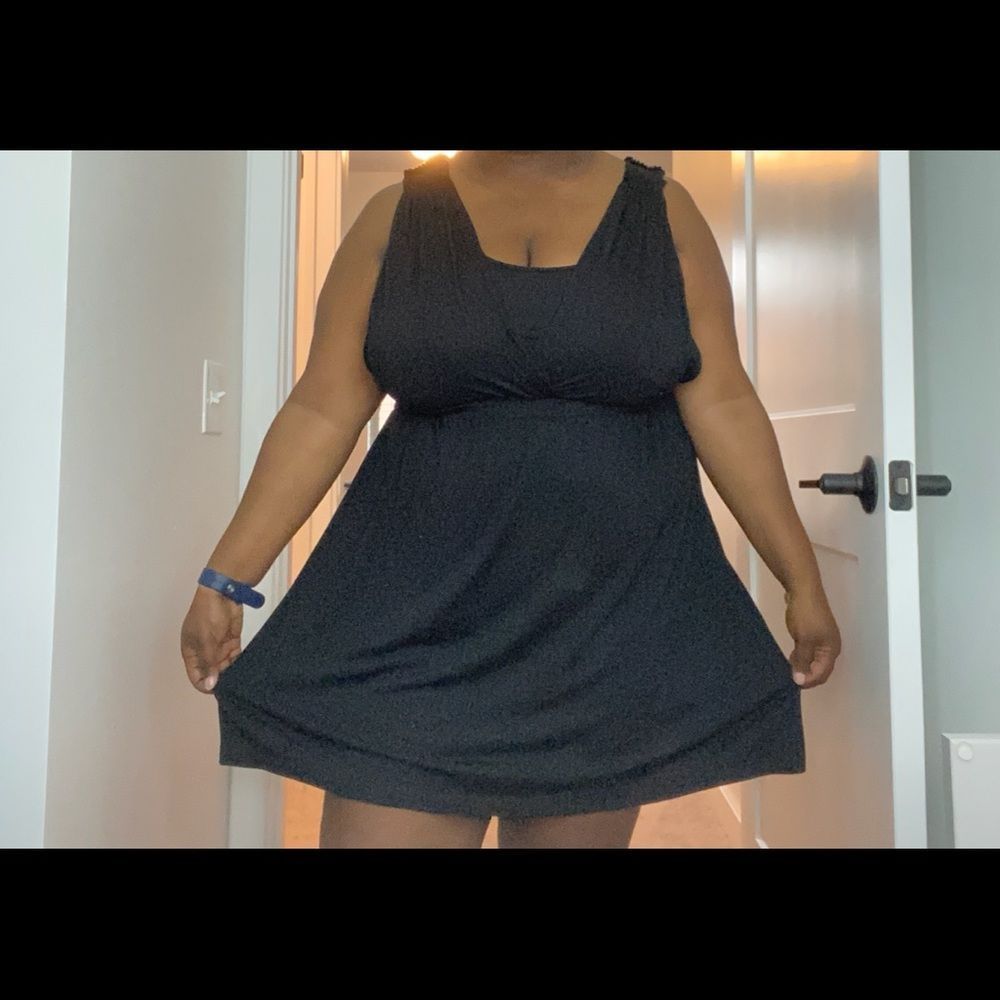 Cute, sleeveless black dress. Worn once or twice. Dress is like new